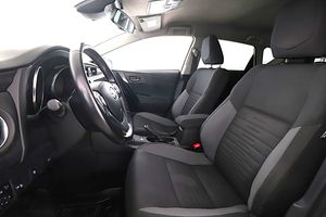 Toyota Auris 1.8 HIBRIDO active - Foto 8