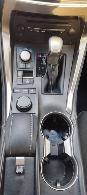 Lexus NX CORPORATE NAVI - Foto 23