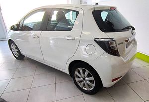 Toyota Yaris 5p Híbrido Active - Foto 8