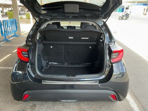 Toyota Yaris 5p 120H Active Tech - Foto 8