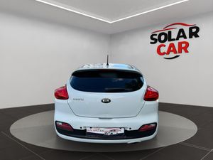 KIA CEED 1.4 100CV - Foto 21