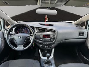 KIA CEED 1.4 100CV - Foto 16