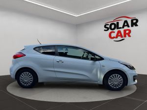 KIA CEED 1.4 100CV - Foto 4