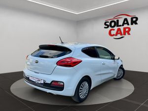 KIA CEED 1.4 100CV - Foto 18