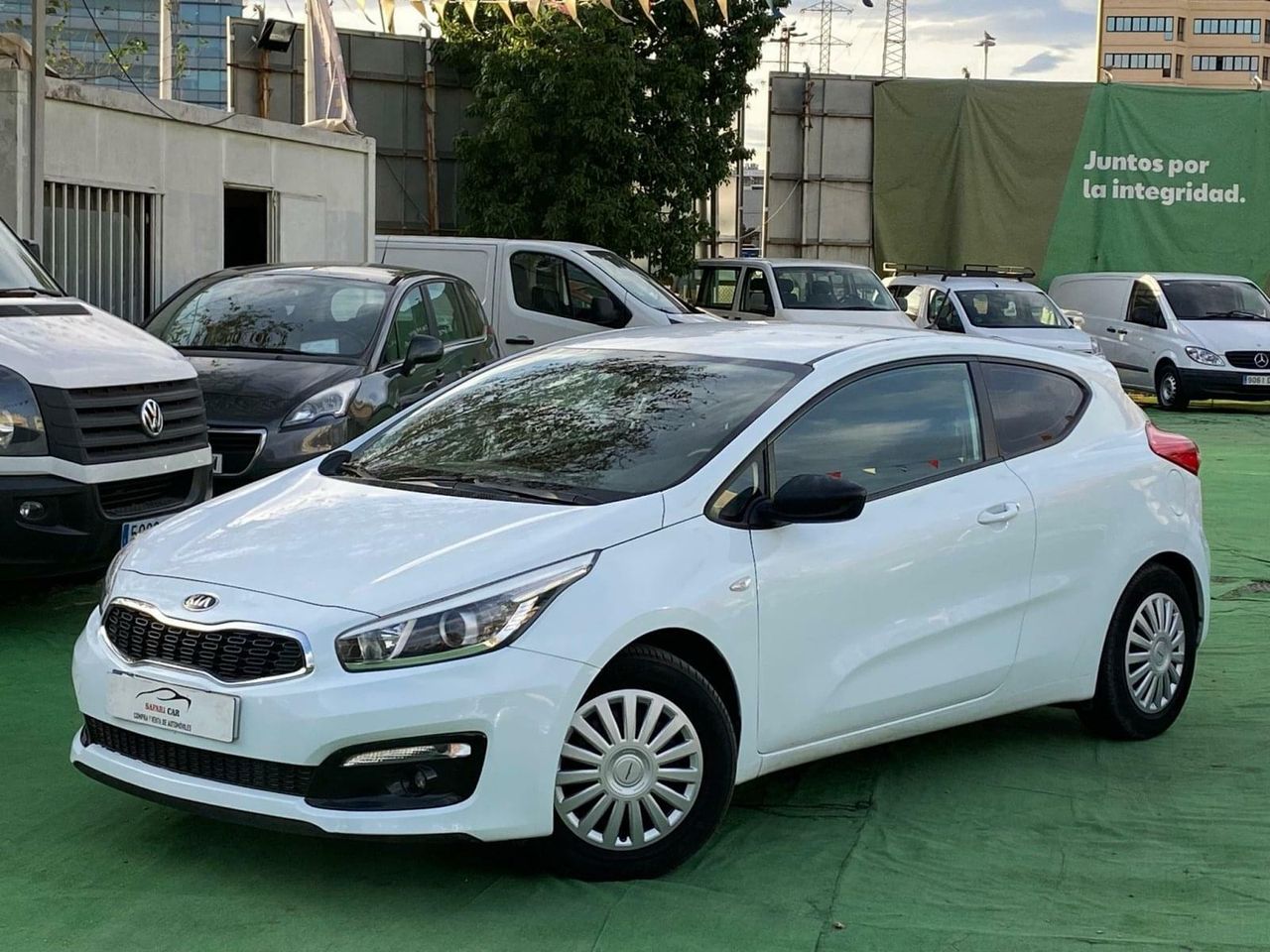 Kia Ceed 1.4 100CV - Foto 1