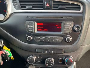 Kia Ceed 1.4 100CV - Foto 26