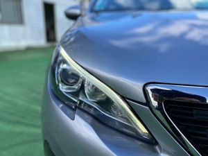 Peugeot 308 SW 1.5 130CV - Foto 28