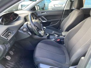 Peugeot 308 SW 1.5 130CV - Foto 8