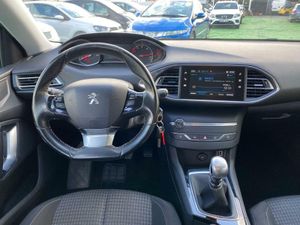 Peugeot 308 SW 1.5 130CV - Foto 10