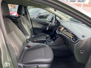 Opel Astra SPORTS TOURER 1.6CDTI - Foto 32