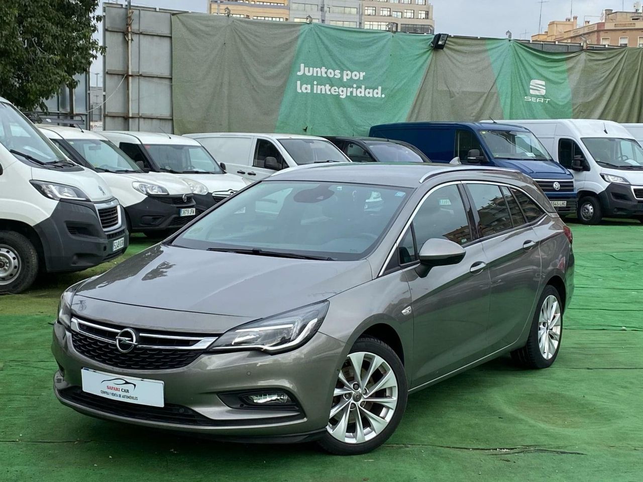 Opel Astra SPORTS TOURER 1.6CDTI - Foto 1