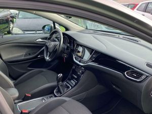 Opel Astra SPORTS TOURER 1.6CDTI - Foto 10