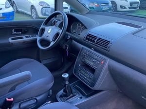 Seat Alhambra 1.9 115CV - Foto 11