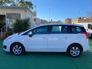 Peugeot 5008 2.0 150CV EX SERVICIO PUBLICO - Foto 5