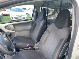 Toyota Aygo 1.4 54CV - Foto 23