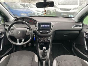 Peugeot 208 1.2 82CV - Foto 8