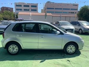 Volkswagen Polo 1.4 80CV - Foto 25