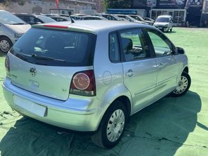 Volkswagen Polo 1.4 80CV - Foto 37