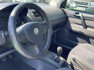 Volkswagen Polo 1.4 80CV - Foto 27