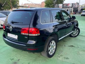 Volkswagen Touareg 2.5 TDI R5 MOTION - Foto 19