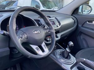 Kia Sportage 1.7 115CV - Foto 33