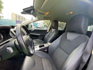 Volvo XC60 2.4 205CV AWD KINETIC AUTO - Foto 32
