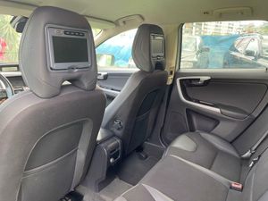 Volvo XC60 2.4 205CV AWD KINETIC AUTO - Foto 39