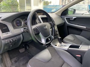 Volvo XC60 2.4 205CV AWD KINETIC AUTO - Foto 30