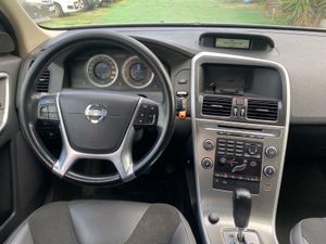 Volvo XC60 2.4 205CV AWD KINETIC AUTO - Foto 33