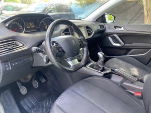 PEUGEOT 308 1.2 110CV - Foto 33