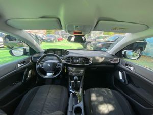 Peugeot 308 1.2 110CV - Foto 18
