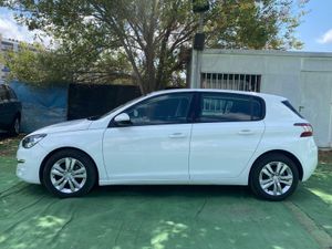 Peugeot 308 1.2 110CV - Foto 6
