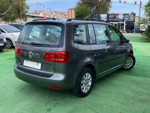 Volkswagen Touran 1.6 105CV - Foto 39