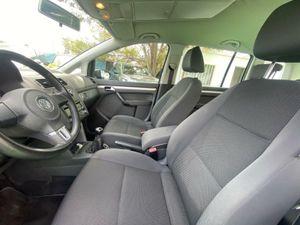 Volkswagen Touran 1.6 105CV - Foto 9