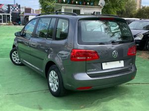 Volkswagen Touran 1.6 105CV - Foto 40
