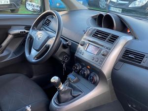 TOYOTA VERSO 1.6 132CV - Foto 29