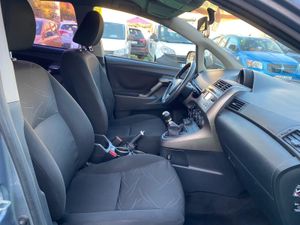 TOYOTA VERSO 1.6 132CV - Foto 30