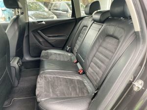Volkswagen Passat 2.0 170CV - Foto 19