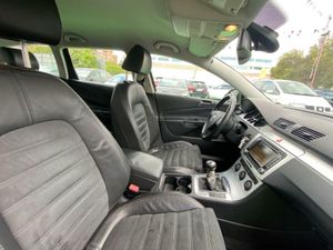 Volkswagen Passat 2.0 170CV - Foto 35