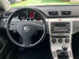 Volkswagen Passat 2.0 170CV - Foto 38