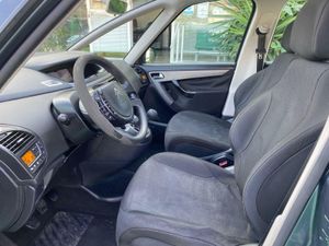 Citroën C4 Picasso 1.6 120CV - Foto 8
