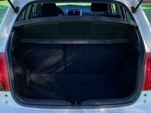 Toyota Auris 1.4 90CV - Foto 21