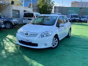 Toyota Auris 1.4 90CV - Foto 26