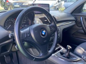 BMW Serie 1 2.0 116CV SPORT - Foto 32