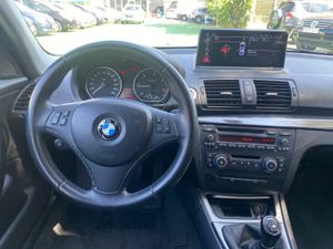 BMW Serie 1 2.0 116CV SPORT - Foto 37