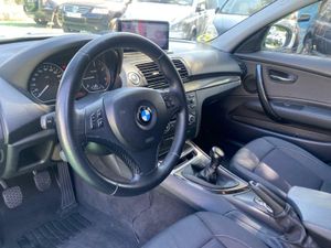 BMW Serie 1 2.0 116CV SPORT - Foto 8