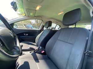 Renault Megane 1.2 115CV - Foto 9