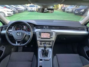 Volkswagen Passat 2.0 150CV - Foto 39