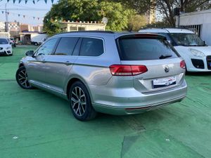 Volkswagen Passat 2.0 150CV - Foto 23