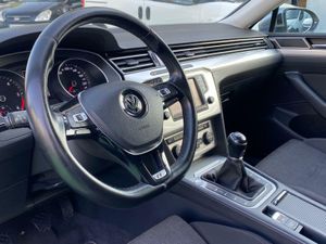 Volkswagen Passat 2.0 150CV - Foto 7